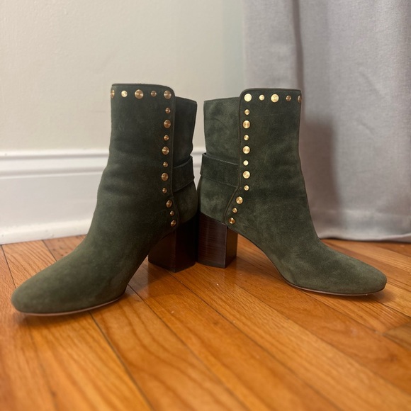 Tory Burch Kira Olive Green Suede Gold Stud Logo Ankle Bootie - Picture 14 of 17